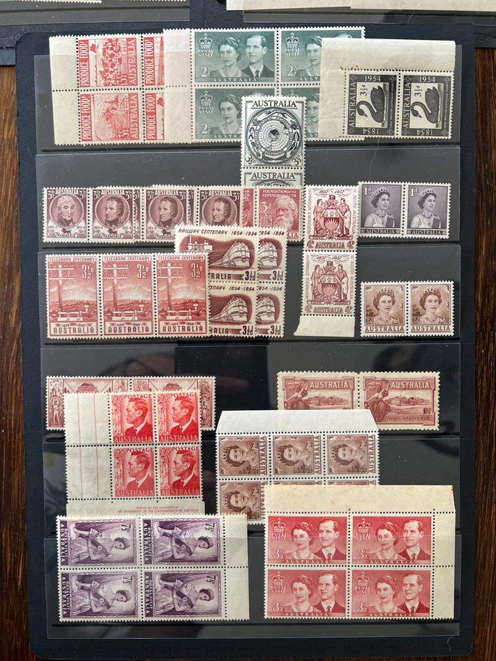 Australia Mint Pairs & Blocks 1913 to 1950s KGV KGVI & QE2 1/6 2/6 1d's, Booklet - Image 4 of 4