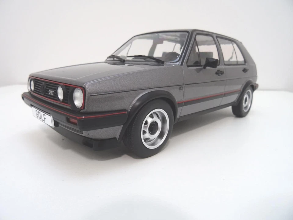 Volkswagen VW Golf 2 GTI Modèle Réduit MCG En 1 18 Gris Neuf 18390