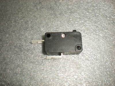 OEM BISSELL CrossWave Turbo 3888A Wet/Dry Stick Vacuum Brush Head Power Switch