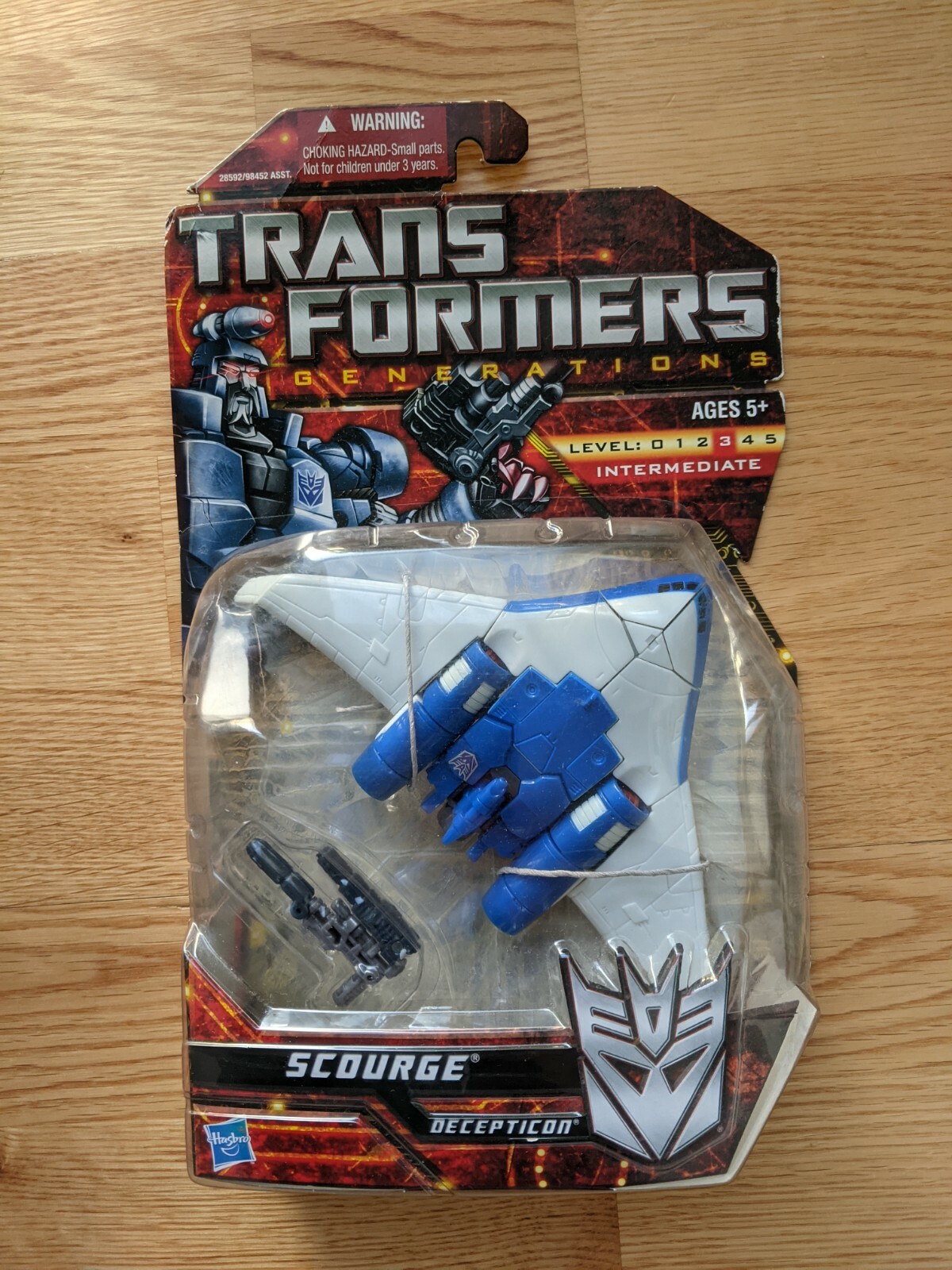 Transformers Classics Generations Scourge Deluxe Class Hasbro New | eBay