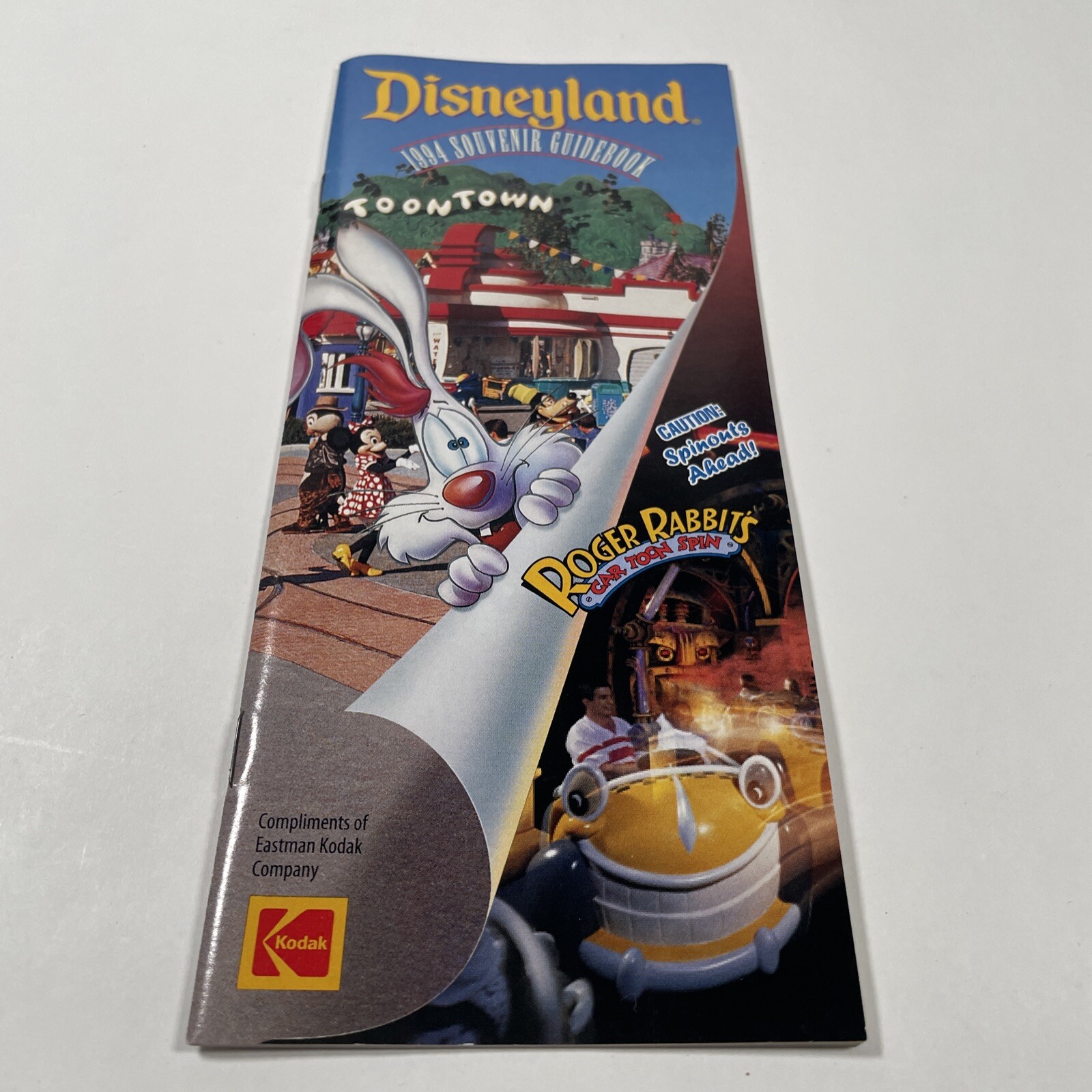 1994 DISNEYLAND Souvenir GUIDEBOOK Mickey’s Toontown Roger Rabbit’s ...