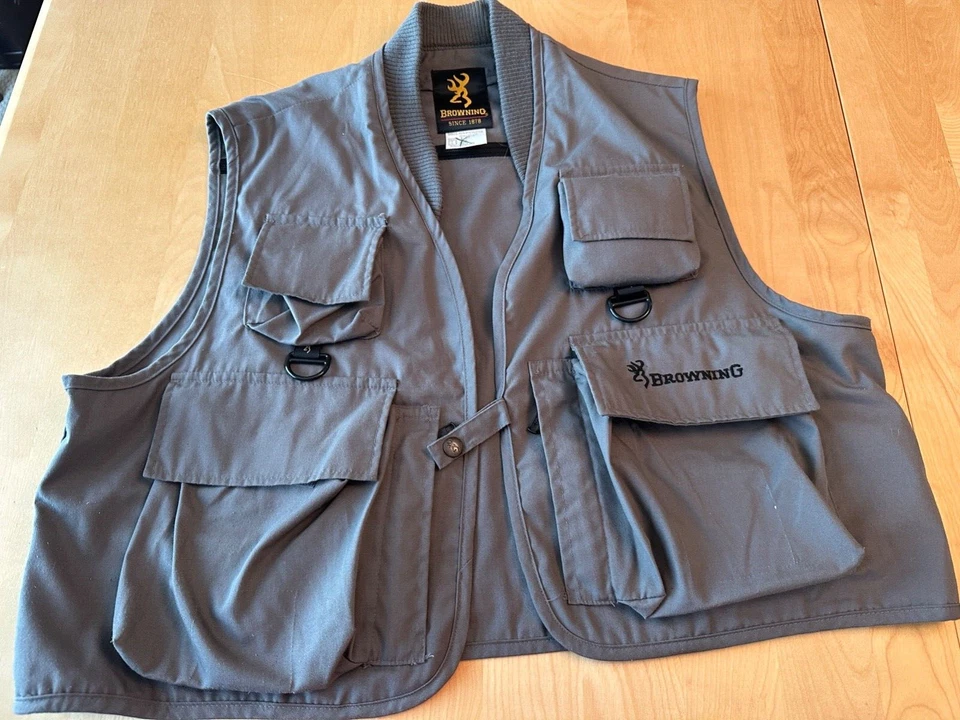 VINTAGE BROWNING FLY FISHING VEST GRAY MENS SZ L - Image 2 of 4
