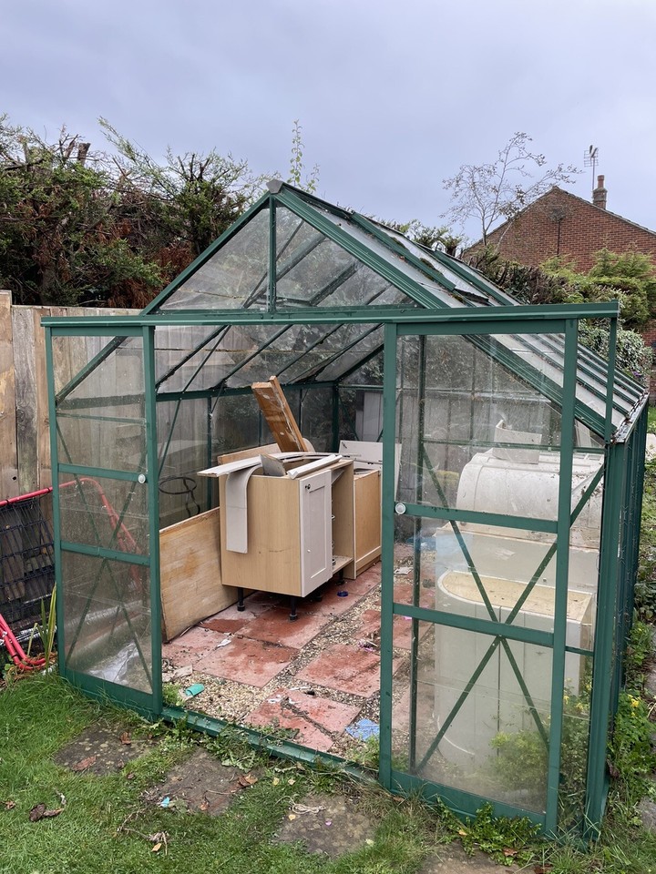 Greenhouse 8ft X 10ft VERY LOW RESERVE! eBay