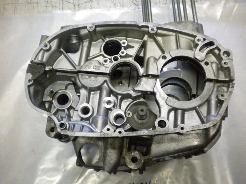 YAMAHA XS650 XS2 TX650 CÁRTER TARDÍO TEMPRANO 06-15100-03-00 Foto 4 de 4