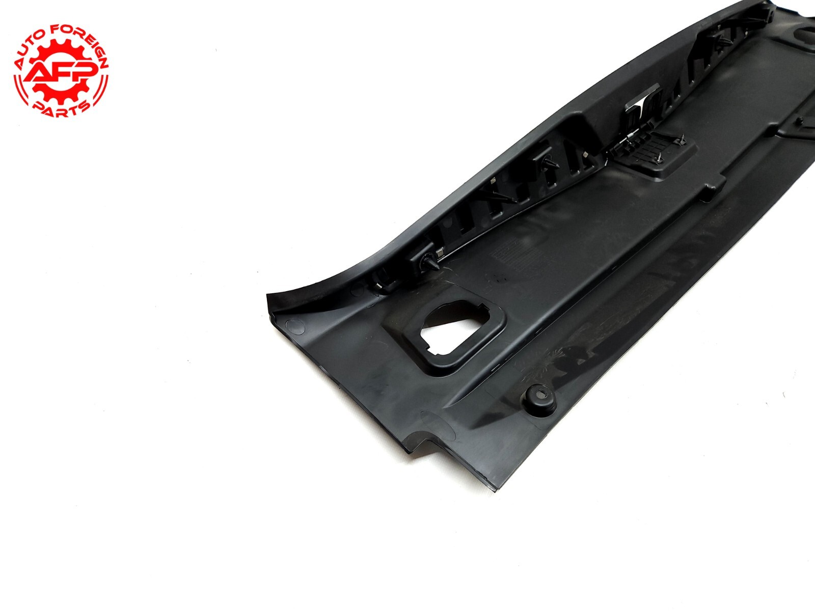 ⭐ 14-21 Maserati Quattroporte Rear Trunk Lid Latch Cover Trim Panel Plate Oem