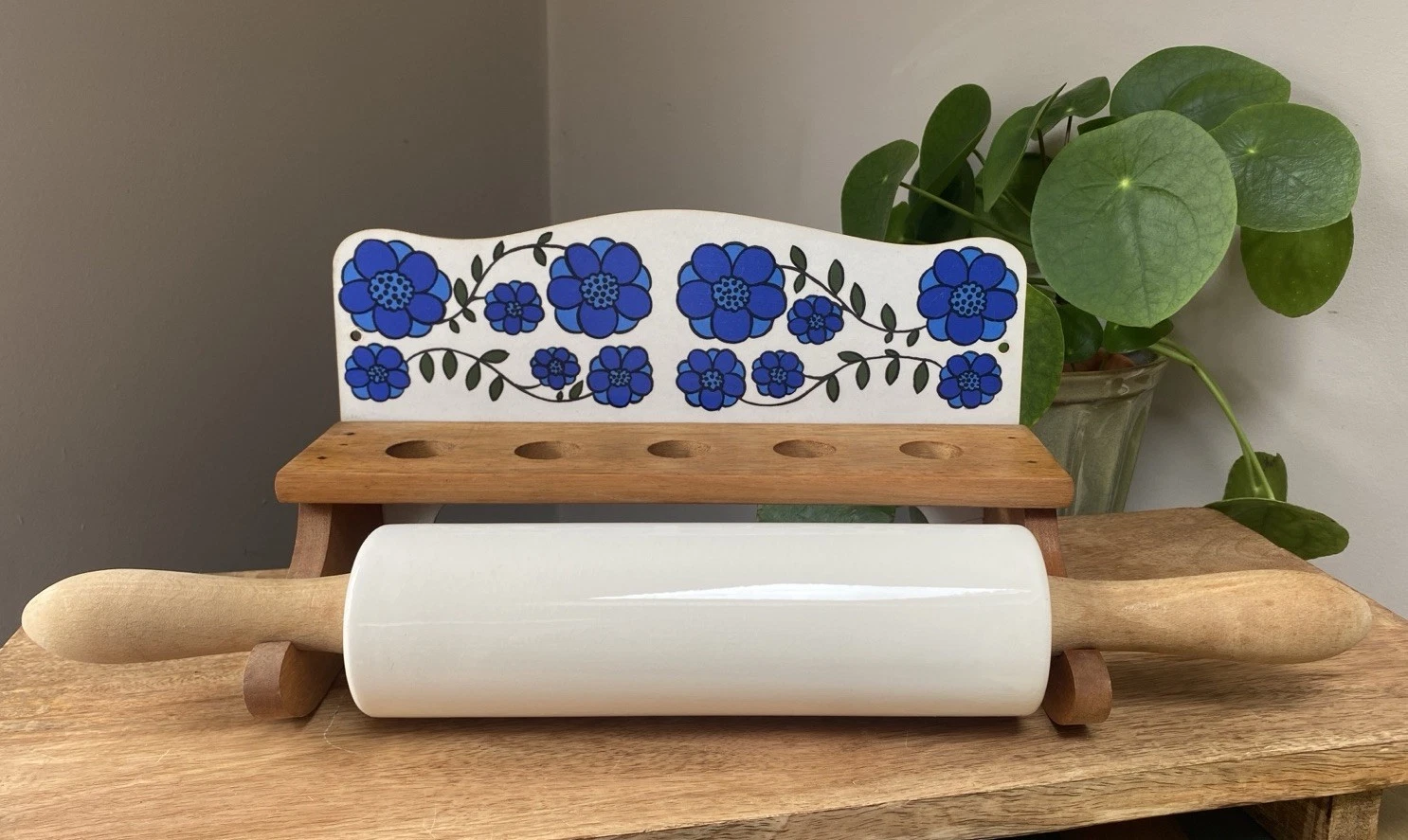 Vintage 1960s Taunton Vale Rolling Pin & Holder Flower Power Blue Retro Kitchen
