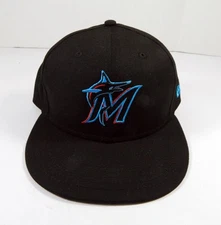 Miami Marlins Game Issued Black Hat 7.25 DP45159