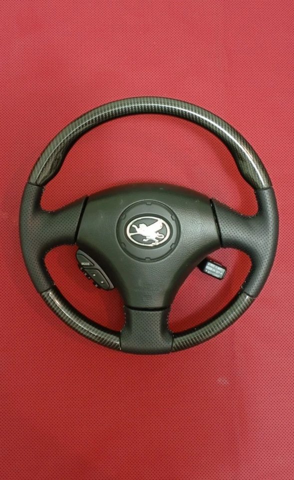 Volante de fibra de carbono para Toyota Soarer UZZ40 / Lexus SC430 (2001-2005) Foto 2 de 4