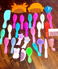 29 Vintage Barious Doll Hair Brushes Combs