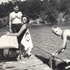 Dock Family Lake Sunglasses Old Original Photo BW Vintage Photograph Picture