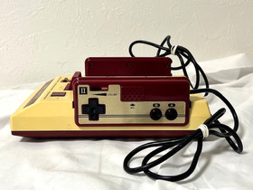 Nintendo HVC-001 Famicom With Box Japan original Console Tested