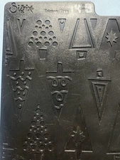 Sizzix 6x8 Double-Sided Texture Plates (Trim-a-Tree/Shining Stars)