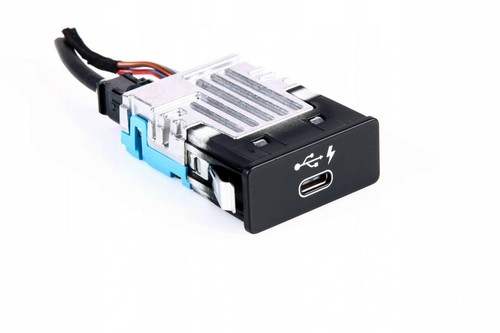 BMW G20 G11 G12 X3 G01 X4 G02 X5 G05 X6 G06 USB TYP C BUCHSE PORT 8711939 - Bild 1 von 6