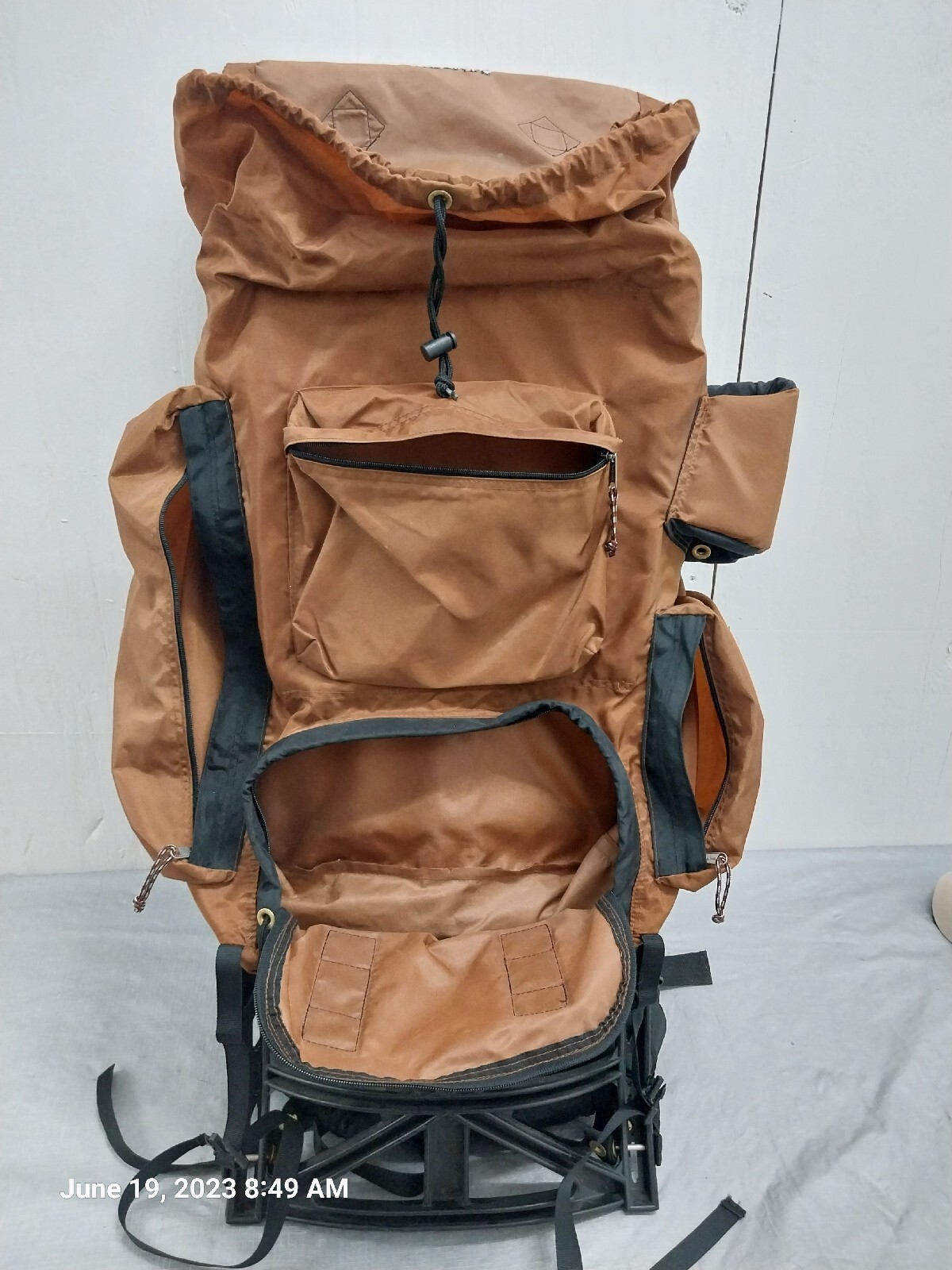 Vintage Camp Trails Backpack Explorer external frame Outdoor Hiking