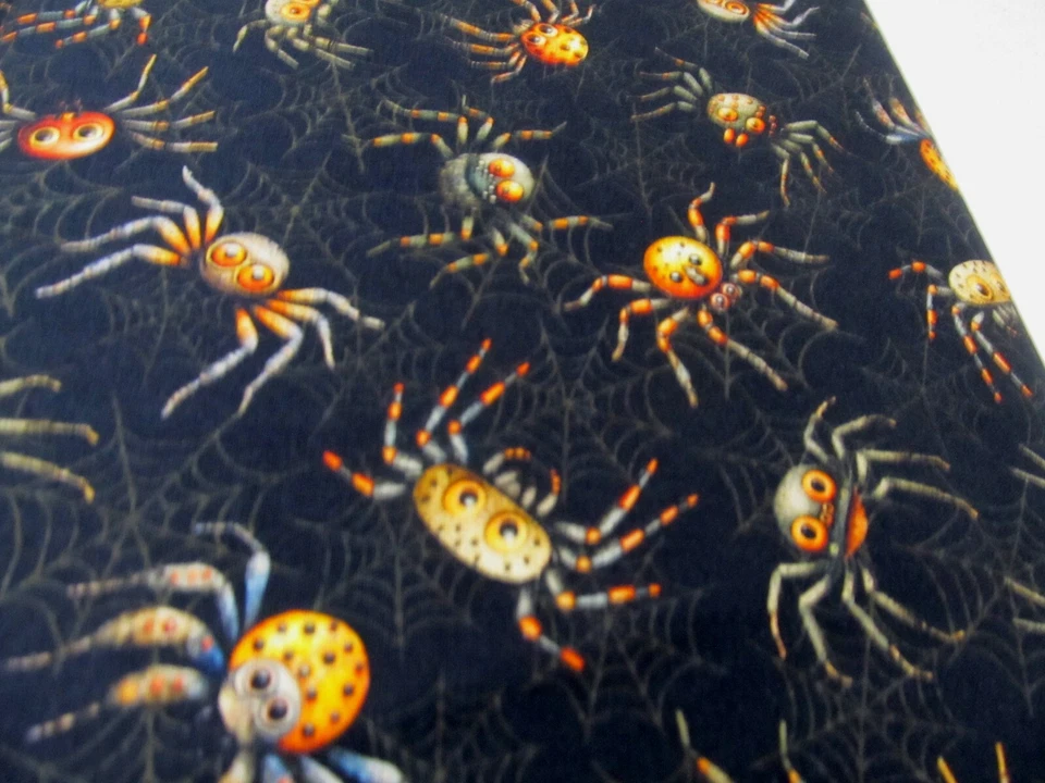 Halloween Spinne Spinnennetz Spider Patchworkstoff 50x110cm Baumwolle NEU - Bild 2 von 4