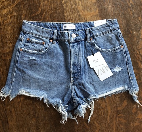 Frayed Mid-Rise Denim Shorts Size 