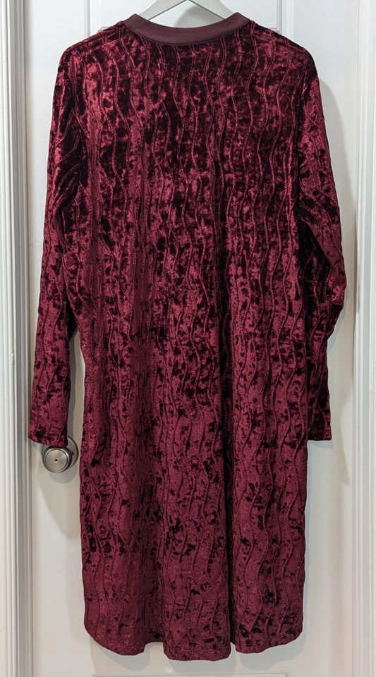 LOGO Lori Goldstein Lavish Womens 2X Oxblood Textured Velvet Duster Cardigan - Image 2 of 4