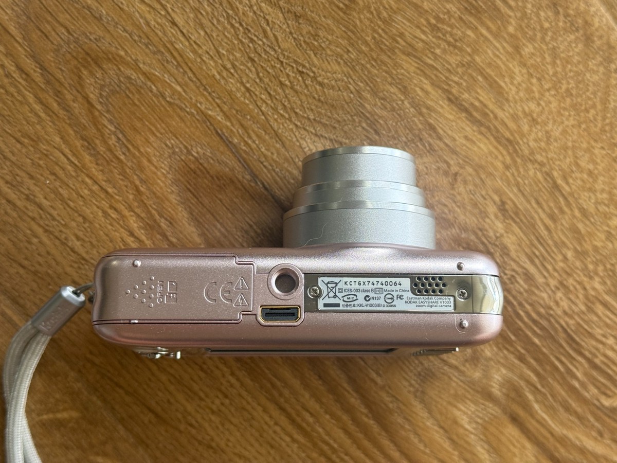 Kodak EasyShare V1003 Pink Rose Camera Does NOT turn on Parts AS