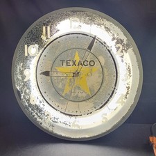 1950's 1960's TEXACO Gas Station Clock 20" Dia. Modern Clock Advertising Co.