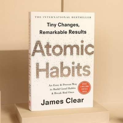 Atomic Habits: Tiny Changes, Remarkable Results Paperback by James Clear