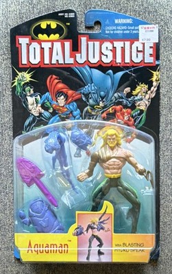 Kenner Total Justice Aquaman Action Figure Blasting Hydro Spear 1996 Boxed