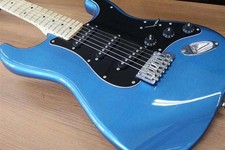 SQUIER AFFINITY SERIES STRATOCASTER tipo Stratocaster