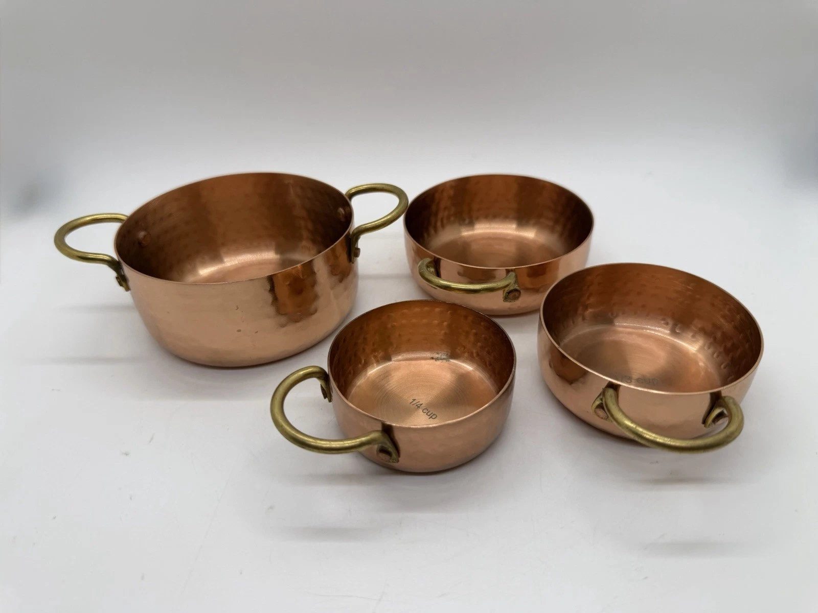 Magnolia Hammered Copper and Gold Measuring Cups Set of Four
Opens in a new window or tab
