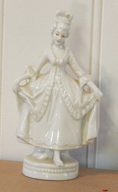 Vintage Dresden 5" All White Glazed Porcelain/China Georgian Lady Figurine