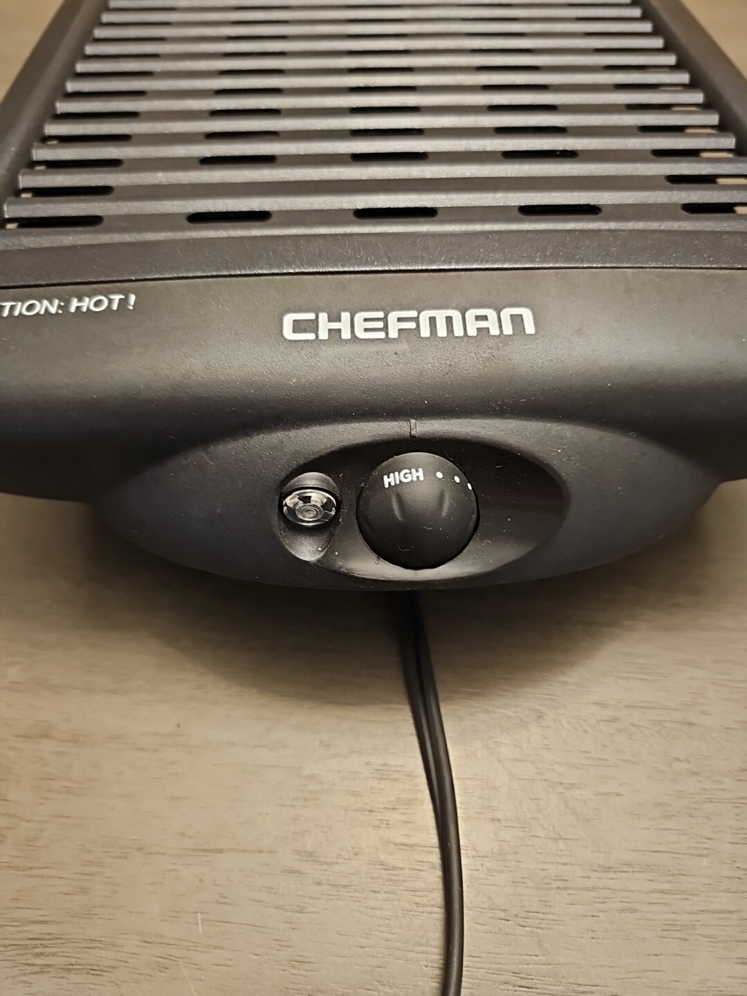 Chefman Indoor Electric Smokeless Grill 18" X 10" KYS868A Lightbulb