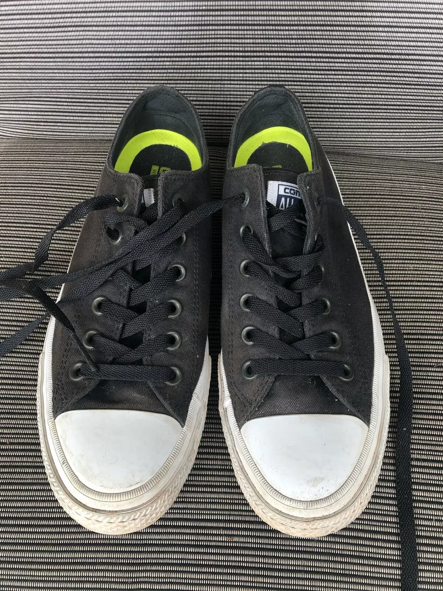 Converse Chuck Taylor II size 7.5 with Lunarlon 150149C Gently