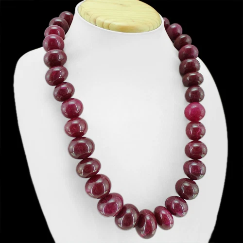 BREATHTAKING QUALITY 1189.00 CTS EARTH MINED RED RUBY ROUND BEAD NECKLACE STRAND - Image 2 of 3