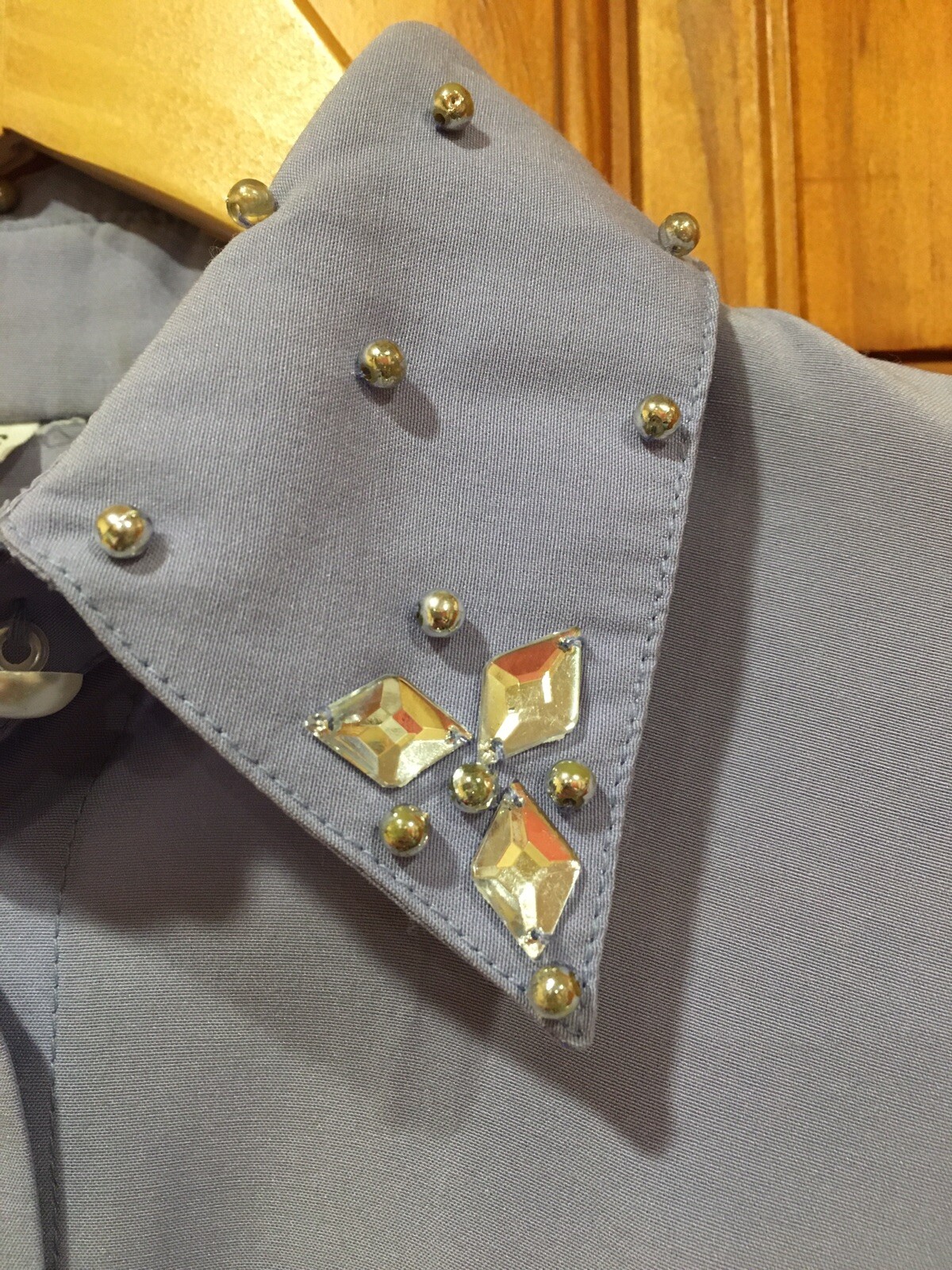 Women’s light blue button-down sequined shirt siz… - image 4