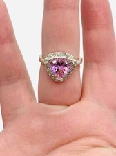 Vtg NRT Silver Tone Hot Pink Clear Glass Rhinestones Triangles Ring Sz 8