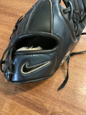 Nike DriFit PRO GOLD FLASHグローブ1125/11.25 Nike Dri Fit PRO GOLD Flash GLOVE 1125 11.25” Right Hand