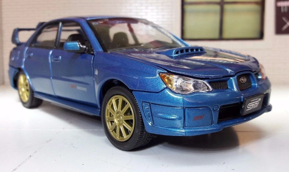 1:24 Subaru Impreza WRX STi Hawkeye 2005 Motormax Diecast Model Car 73330 - Image 2 of 4
