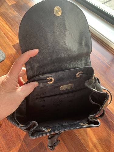Authentic MCM Leather backpack - Picture 4 of 4