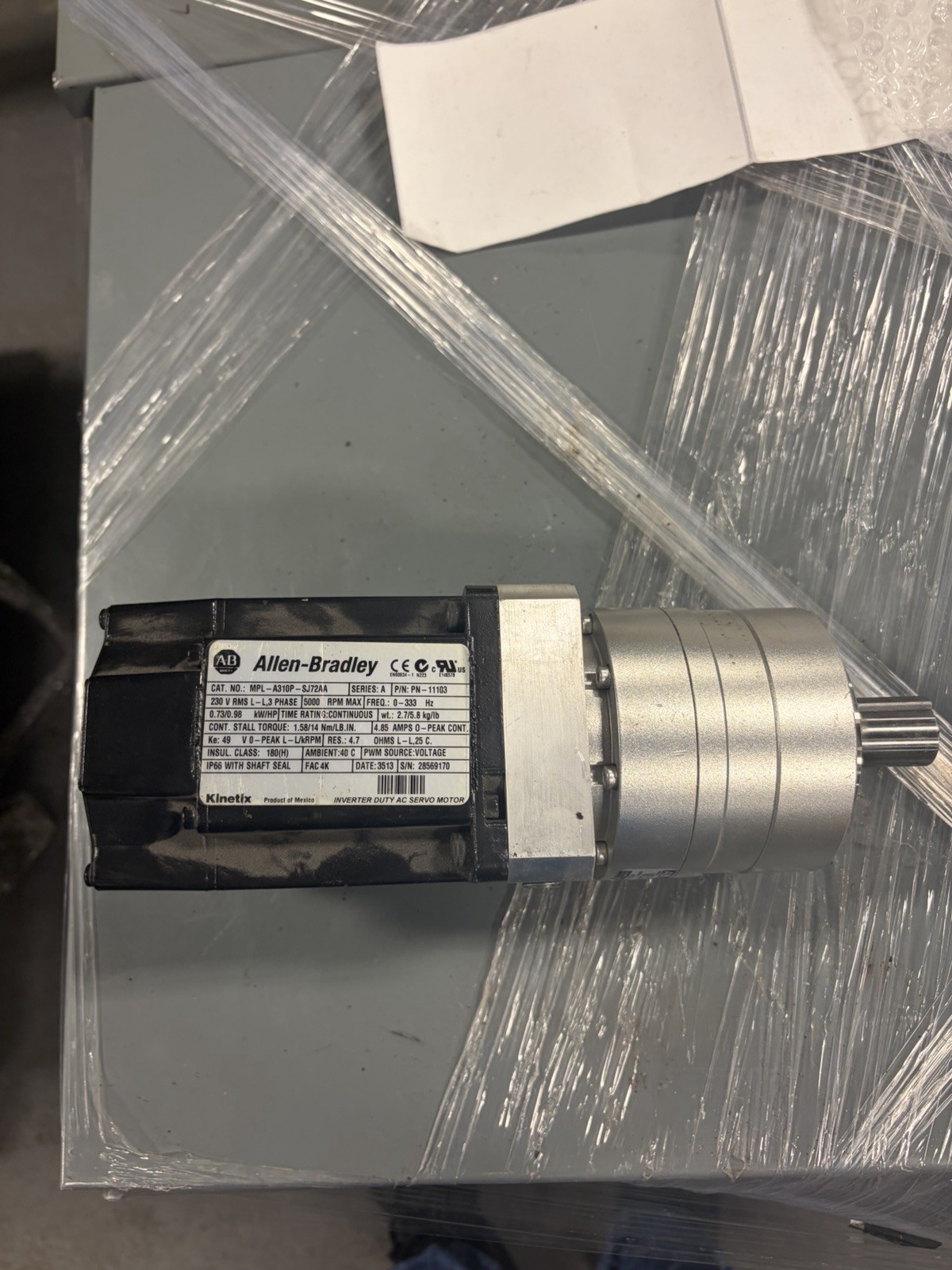 ALLEN BRADLEY MPL-A310P-SJ72AA MOTOR SERIES A W/ VRL090005K519EB1600 USED