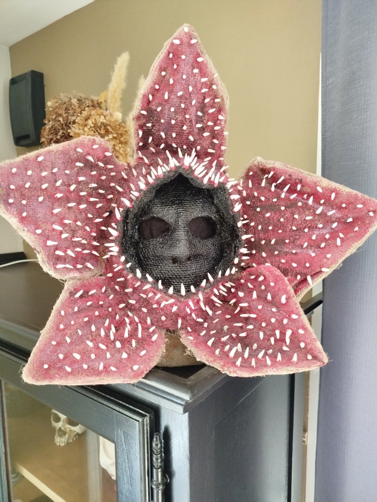 Masque Demogorgon Stranger Things confortable qui ne tient pas chaud pour cosplay