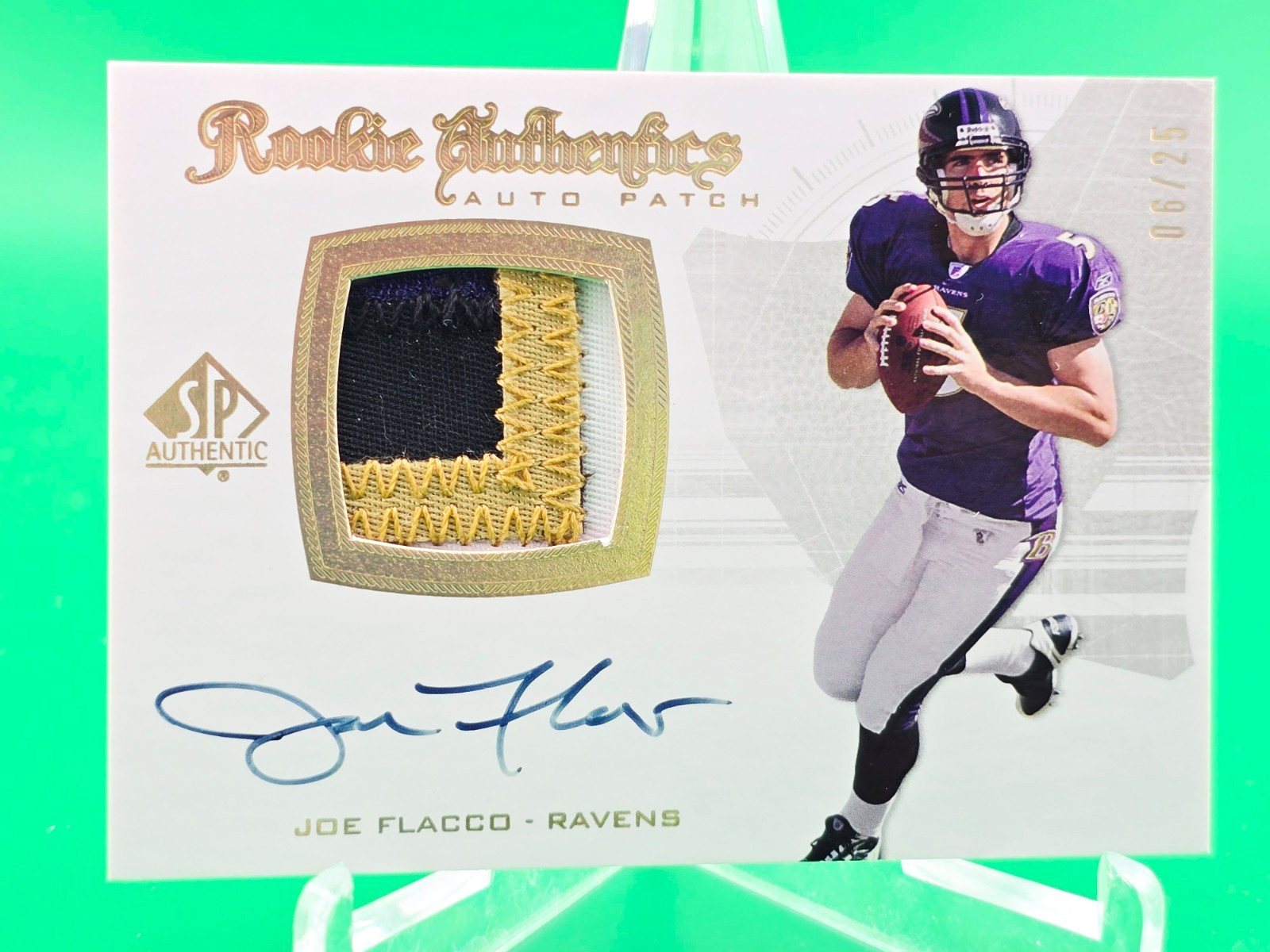 Joe Flacco SP Authentic #295 Autograph Patch-Gold