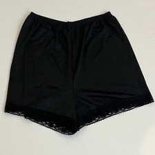 Vanity Fair Women's M Black Tap Panty Pettipants 12--778 Black Nylon Lace Leg