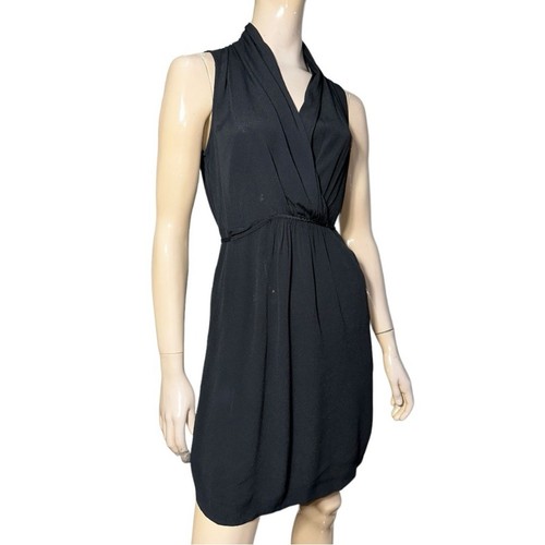Robe Noire à Studs Bebe Taille XXS - Neuf Avec étiquettes (NWT), Manches Longues, Style Surplice