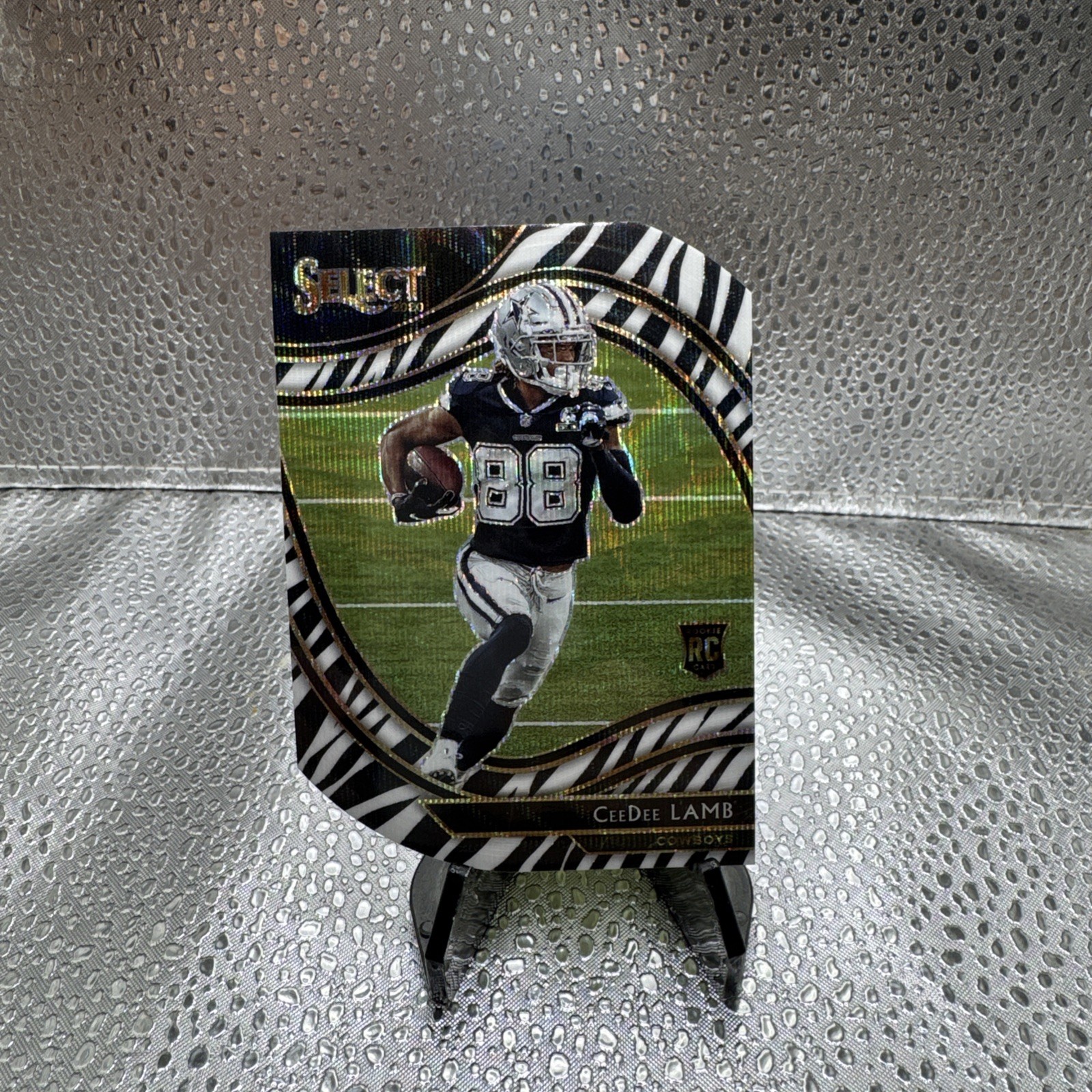 2020 Panini Select Ceedee Lamb Zebra Field Level Die Cut Prizm #357  RC SP