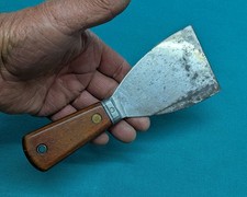 Scarce 1960's RED DEVIL No. P1-3S  Skewed 3" STIFF Scraper Hardwood Scales NEAT