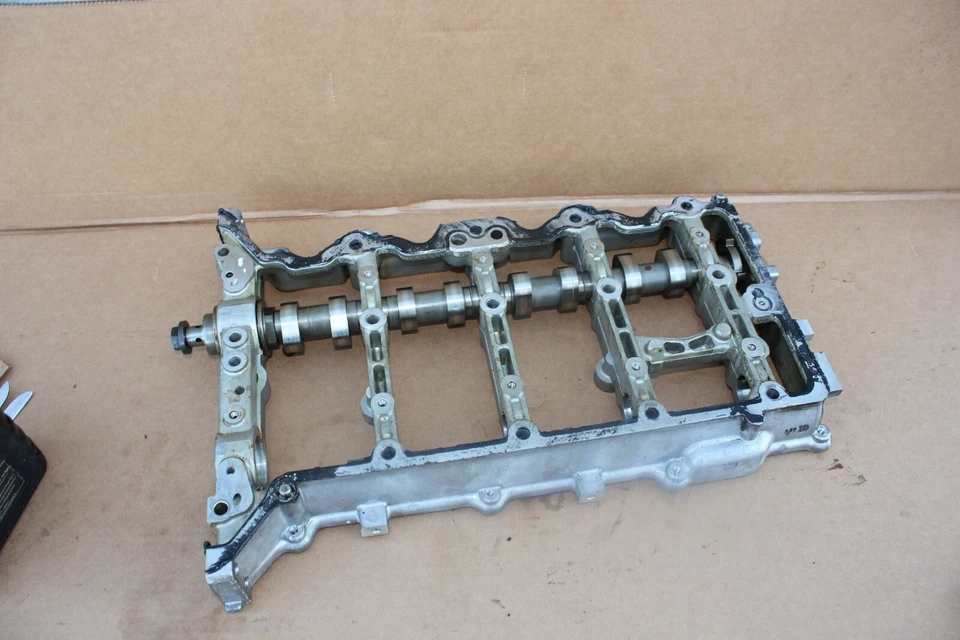 Árbol de levas OEM CON ÁRBOL DE LEVAS SOPORTE MONTAJE CARCASA PARA HYUNDAI ELANTRA 2.0 2017 Foto 4 de 4