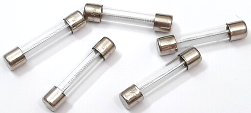 Lot De 5 Fusibles Littelfuse 312 - 1.6A - Format 3AG (1/4" X 1 1/4") - 250V - Nouvel Ancien Stock