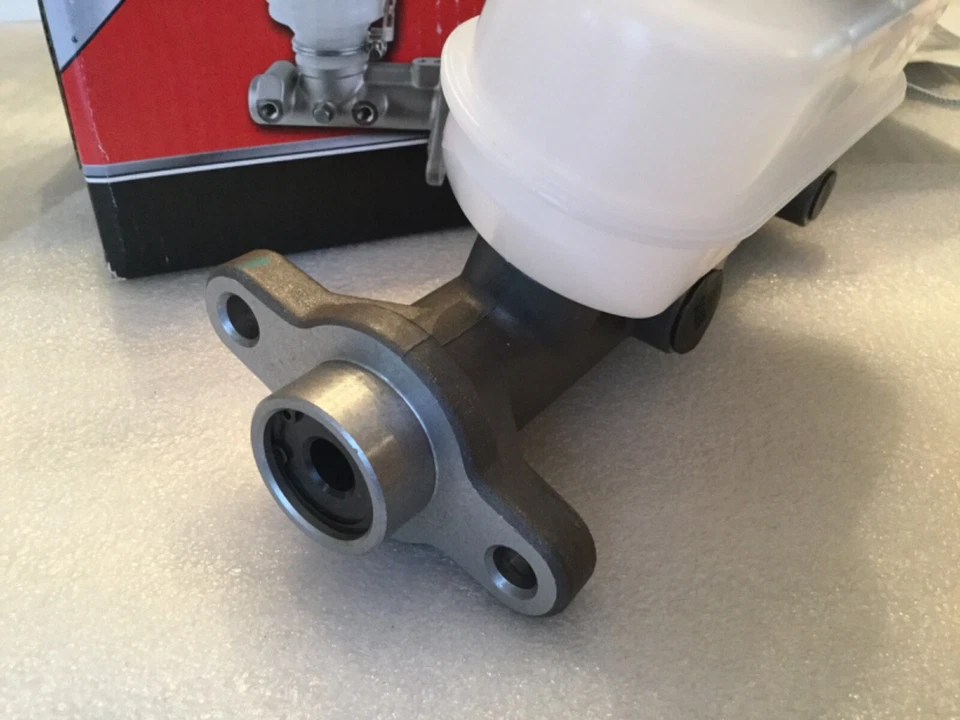 Caminhão A1 Cardone 13-4007 cilindro mestre de freio Ford E150 Van E250 E350 F150 NOVO - Imagem 4 de 4