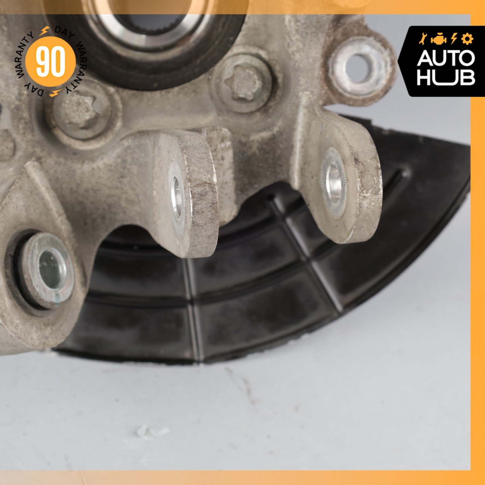 17-20 Maserati Levante M161 Rear Right Side Spindle Knuckle Hub OEM 64k
