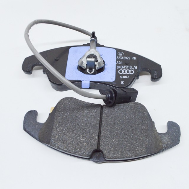 AUDI A5 8T3 FRONT WHEEL BRAKE PAD SET 8K0698151R GENUINE for sale