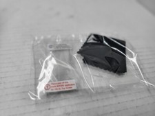 2 Plastic Screen Protectors  Cloth for Nintendo DSI XL 1 Top  1 Touch Screen