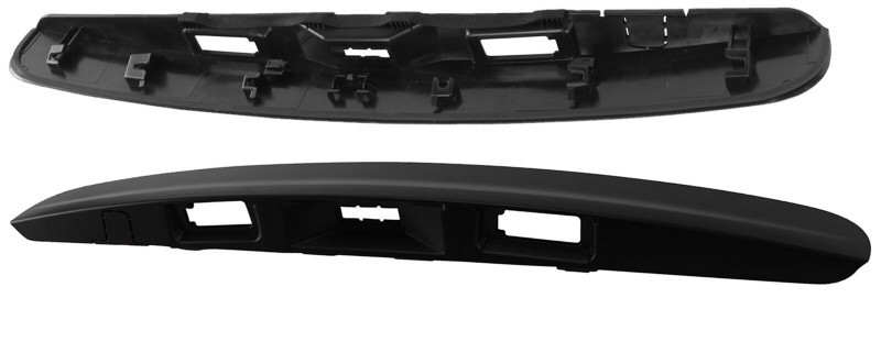 Baguette de coffre noire pour Nissan Note Qashqai +2 I moulure hayon arrière